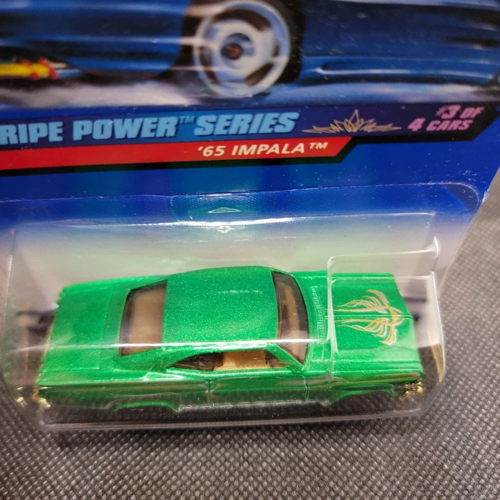 Hot Wheels #955 '65 Impala Pin Stripe Power Series 3 of 4 1998 Die Cast
